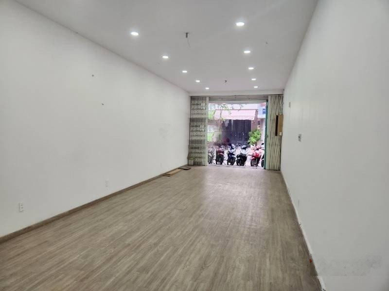 Cho thuê nhà MT Trần Xuân Hòa, Phường 7, Quận 5